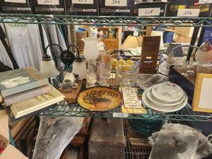 lot 208 image: Shelf Lot