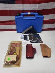lot 152 image: Sig Sauer P239 Stainless 9mm Pistol w 4 Magazines, 3 Leather Holsters & Case