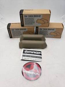lot 480 image: MAGPUL SGA Cheek Riser Kit Low .25inch & .50inch   Dark Earth - QUANTITY 3 - BID IS TIMES THE QUANTITY