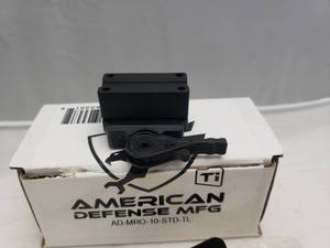 lot 723 image: American Defense One Piece MRO Mount Co Witness