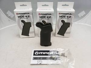 lot 851 image: MAGPUL MOE K2 Pistol Grip for AR15M4   Olive Drab Green - QUANTITY 3 - BID IS TIMES THE QUANTITY
