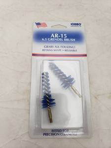 lot 965 image: IOSSO AR 15 6.5 Grendel Chamber Brush   2 Brush Pack