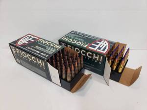 lot 1365 image: 1 Box of Fiocchi Rifle Shooting Dynamics .223 REM 55gr FMJ BT Ammo - 50 Rounds Per Box & Fiocchi Extrema .223 REM 40gr V-Max Polymer Tip (223HVB50) Ammo - 50 Rounds Per Box
