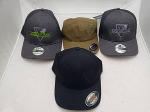 lot 1210 image: DSG SmallMedium Hats.  New Era & Flex Fit - QUANTITY 4 - BID IS TIMES THE QUANTITY