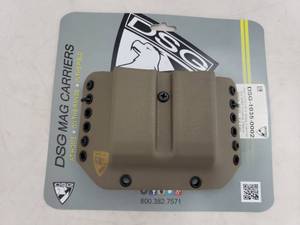 lot 1261 image: Alpha Double Mag Carrier for 940 Double Stack Mags AMBI - Tan