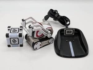 lot 10 image: Anki Cozmo Robot w Charging Dock