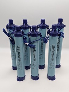 lot 27 image: Lot of 7 - LifeStraw