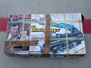 lot 89 image: Lionel The Black River Freight Train Set