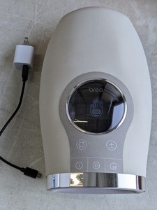 lot 98 image: Breo WOWO S Hand Massager