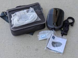 lot 103 image: Respironics DreamStation 2 Auto CPAP Advanced