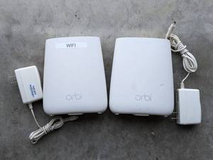 lot 136 image: Netgear Orbi Router RBR20 & Orbi Satellite RBS20