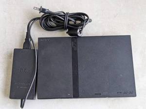 lot 148 image: Sony Playstation 2 SCPH-70012 Slim Console System w Power Supply