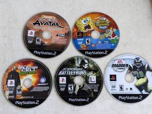 lot 209 image: Lot of 5 - PlayStation 2 Games