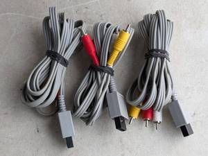 lot 239 image: Lot of 3 - Nintendo Wii Video Cable