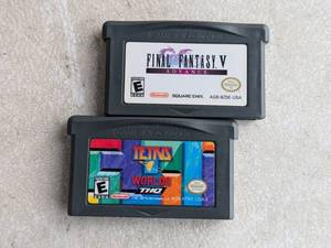 lot 241 image: Gameboy Advance Final Fantasy V & Tetris Game