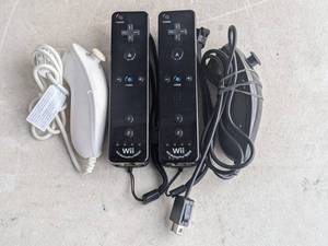 lot 246 image: Lot of 2 - Nintendo Wii Controller MotionPlus Inside w 2 Nun-Chucks