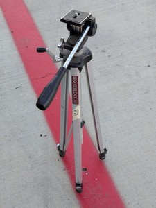 lot 294 image: Kenlock 501 Tripod