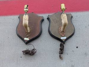 lot 298 image: Pair of Wall Lamps