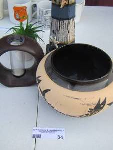 lot 34 image: home dcor, vase, wooden light house