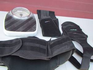 lot 83 image: scale, back brace, and more