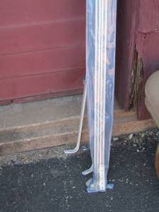 lot 124 image: curtain rods