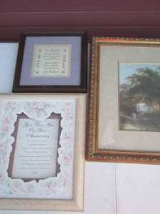 lot 152 image: qty 3 art pieces