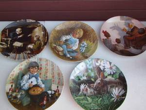 lot 157 image: DECORATIVE PLATES   QTY 5 - J M CLELLAND, NORMAN ROCKWALL, KEVIN DANIEL