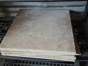 lot 187 image: qty 7 pieces of ceramic tile