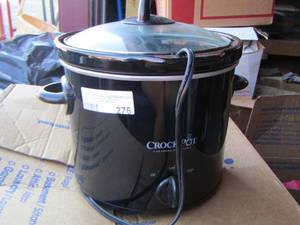 lot 276 image: Crock Pot