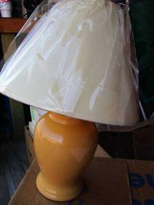 lot 292 image: bedside lamp new with shade
