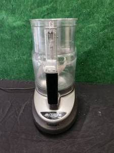 lot 51 image: Cuisinart 9 cup food processors