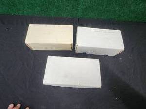 lot 63 image: Selection of Hockey cards
