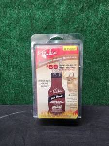 lot 68 image: Tinks disposable heated buck lure