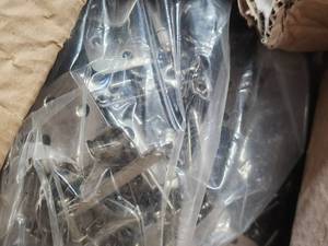 lot 140 image: Generous selection of cabinet door hinges