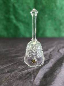 lot 230 image: 24% lead crystal bell