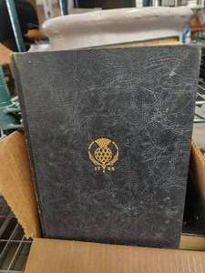 lot 256 image: Selection of Encyclopedia Britannica