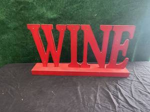 lot 275 image: Large Wine decor.