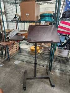 lot 339 image: Rolling lecture stand