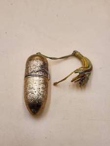 lot 28 image: Antique Austrian Victorian era etched sewing case