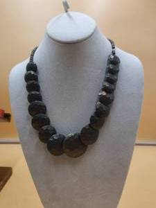 lot 83 image: Vintage hammered disk necklace