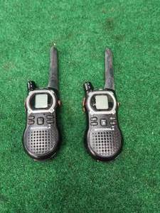 lot 20 image: Set of Motorola hand radio-walkie talkies
