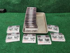 lot 21 image: Selection of 24 faux eyelash sets