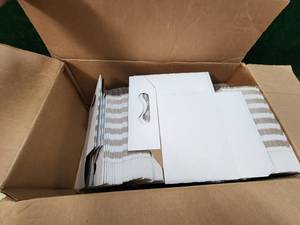 lot 101 image: Box of cardboard 6-pack carriers