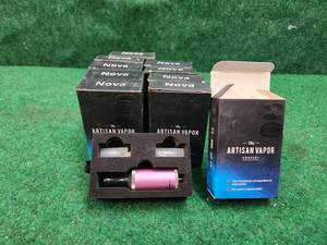 lot 136 image: Selection of 10 - The Artisan Vapor - Pink