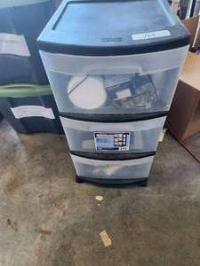 lot 166 image: Rolling plastic 3 drawer bin with contents