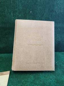 lot 290 image: Large Family Bible