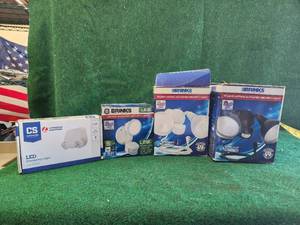 lot 321 image: Supply of Brinks security lights