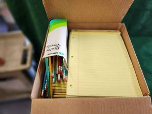 lot 324 image: Office supplies - note pads and pencils