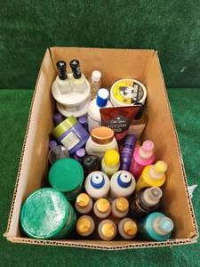 lot 356 image: Box of various hair products