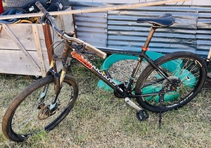 lot 20 image: Cannondale 6061-T6 Aluminum Frame EN14766 Bike WShimano Drive Train